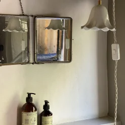 Baladeuse Lili en porcelaine biscuit - Ø 13 cm