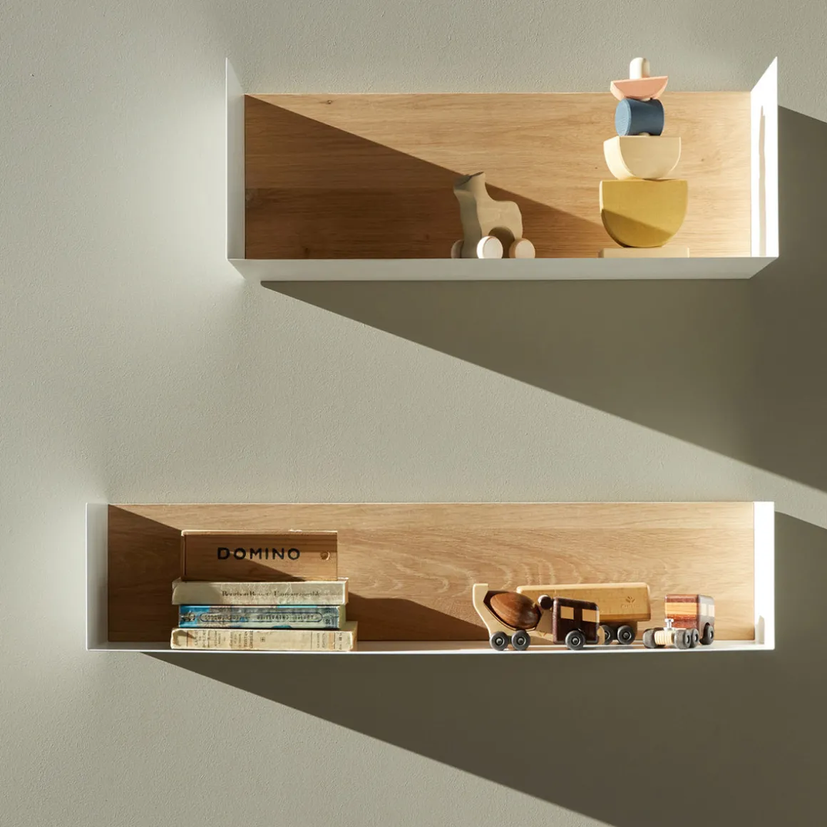 Etagère U en chêne - 70 x 15 cm