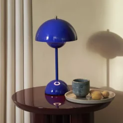 Lampe à poser Flowerpot VP9 Sans fil - Bleu cobalt
