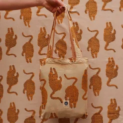 Plaid + Tote-bag Powder Tiger