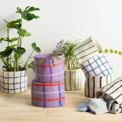 Pot de fleurs en laine - Rayures Noires